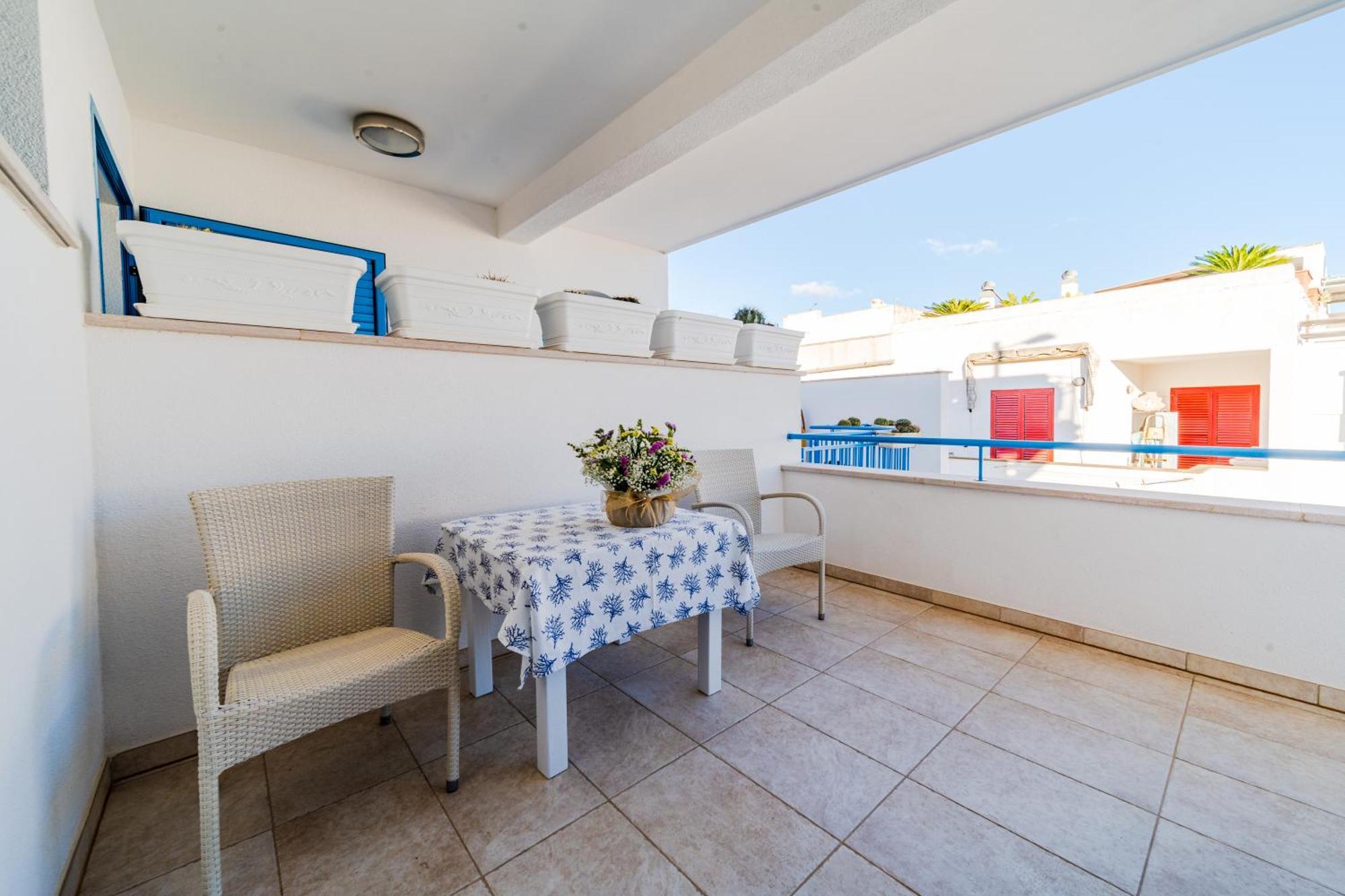 Lo Scalo Bed And Breakfast Marina Di Novaglie Alessano Exterior foto